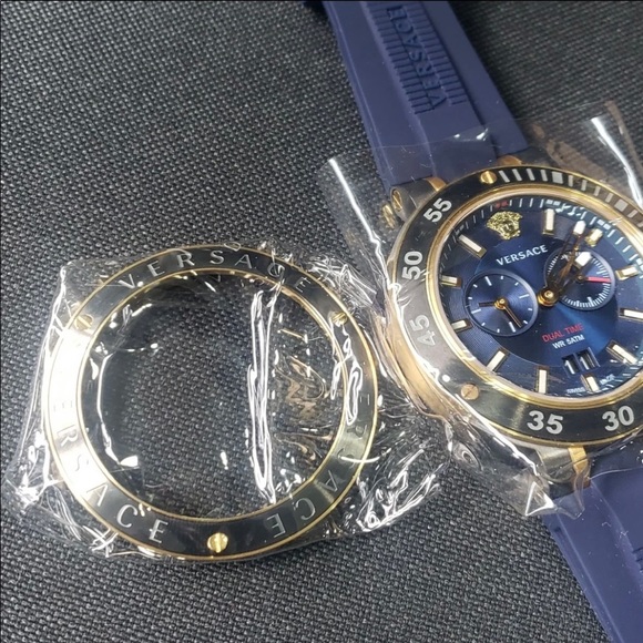 NIB Blue Versace Watch - Picture 7 of 13